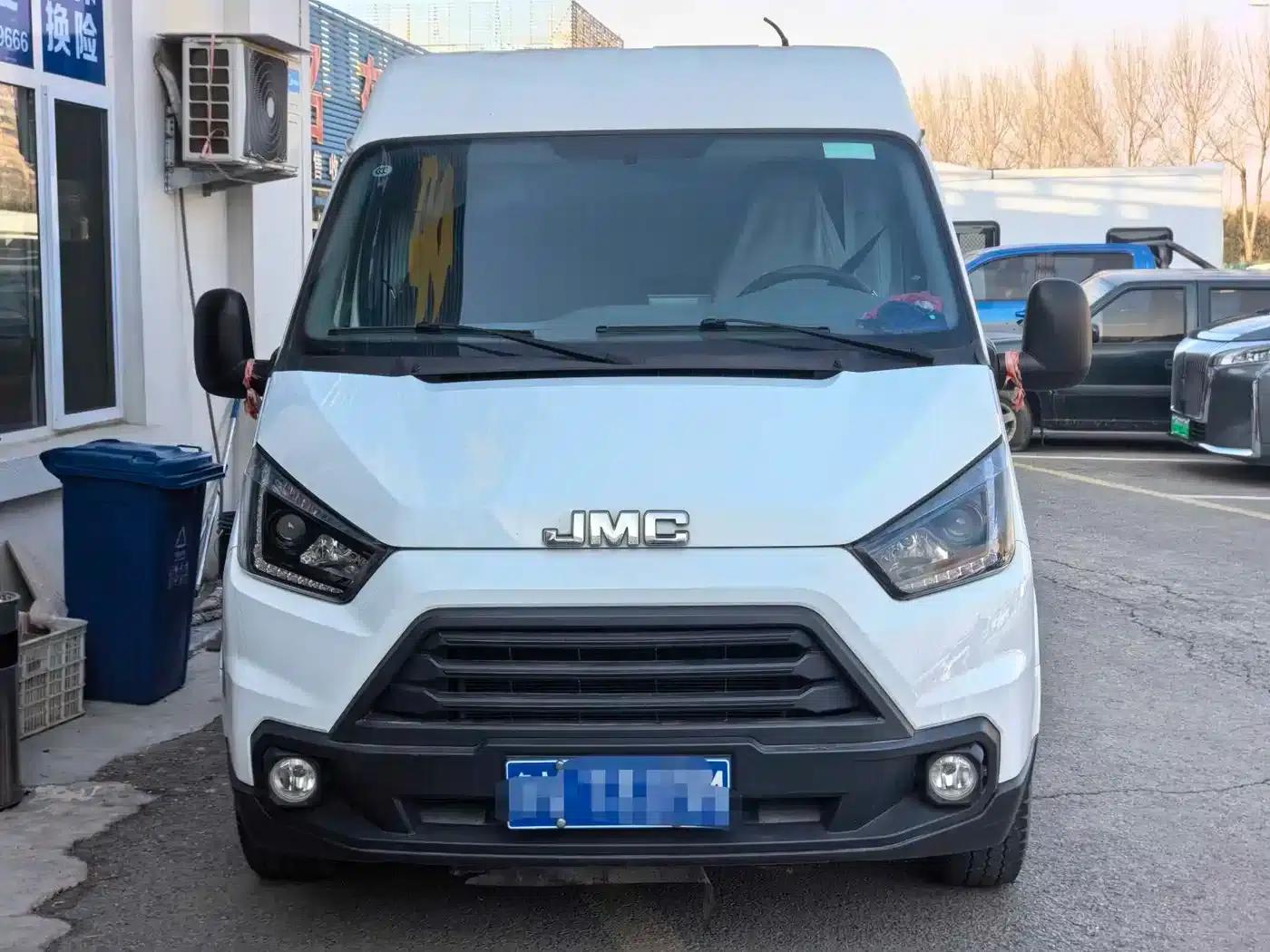 Teshun 2019 2.8T Commercial Vehicle Short Wheelbase Mid-Roof 3-Seater National VI JX493 — миниатюра 2