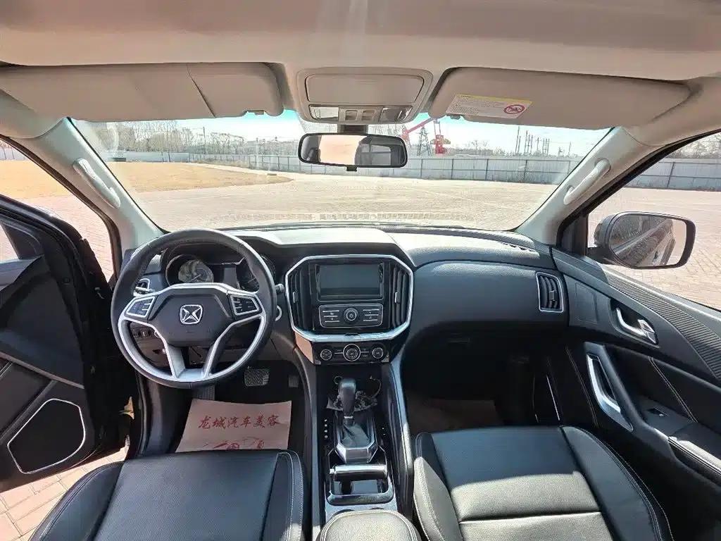 Yusheng S350 2016 2.0T Automatic 4WD Gasoline Luxury 5-Seater — миниатюра 6