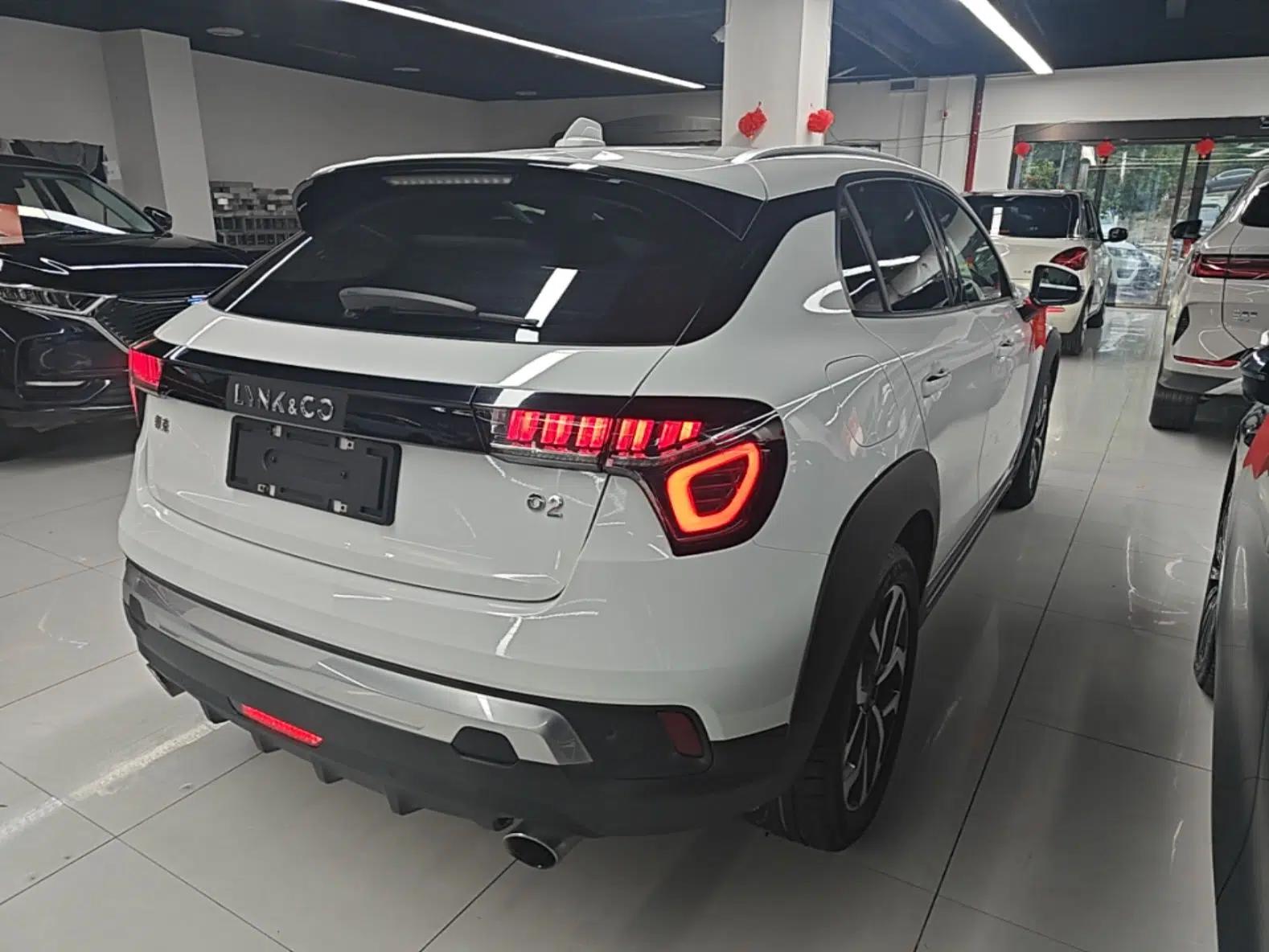 Lynk & Co 02 2018 1.5T DCT Two-Wheel Drive Sporty Version China V Standard — миниатюра 6