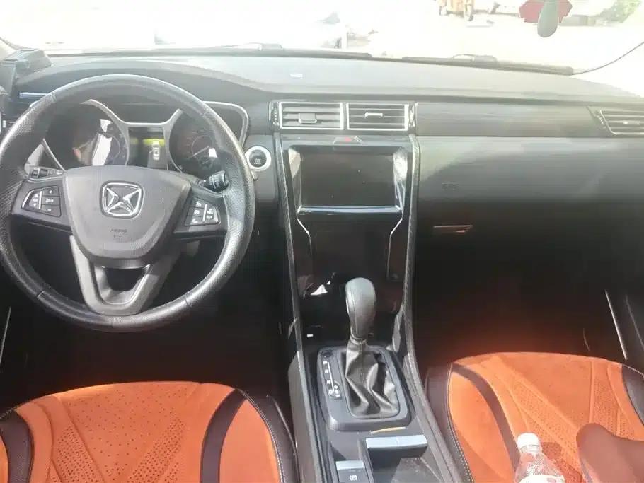 Yusheng S330 2016 1.5L GTDi Automatic 2WD Premium Edition — миниатюра 12
