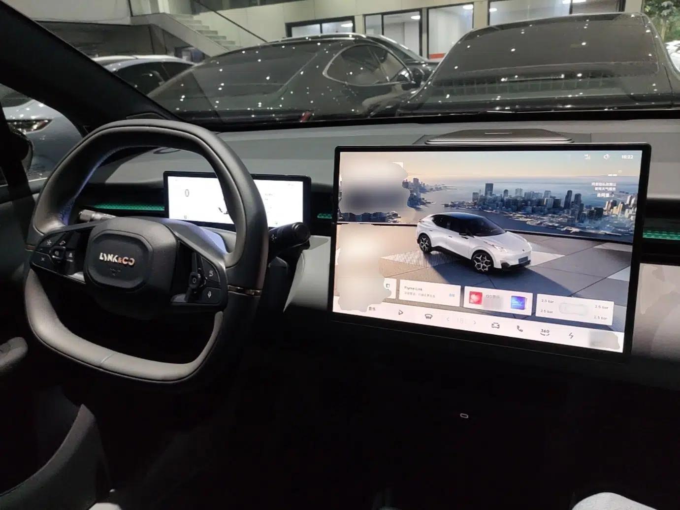 Lynk & Co Z20 2025 530 km Range Rear-Wheel Drive Pro — миниатюра 13