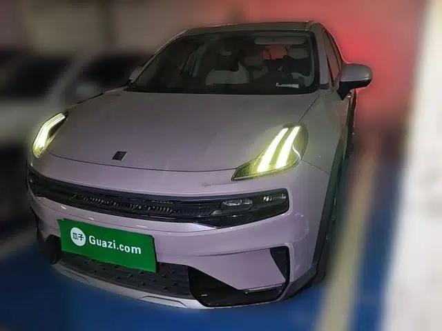 Lynk & Co 06 EM-P 2022 PHEV Shero Pink Special Edition