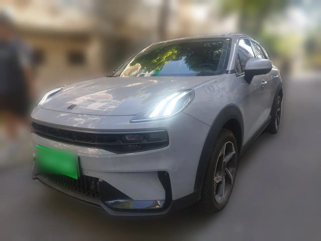 Lynk & Co 06 EM-P 2023 1.5T Remix PHEV Pro — миниатюра 1