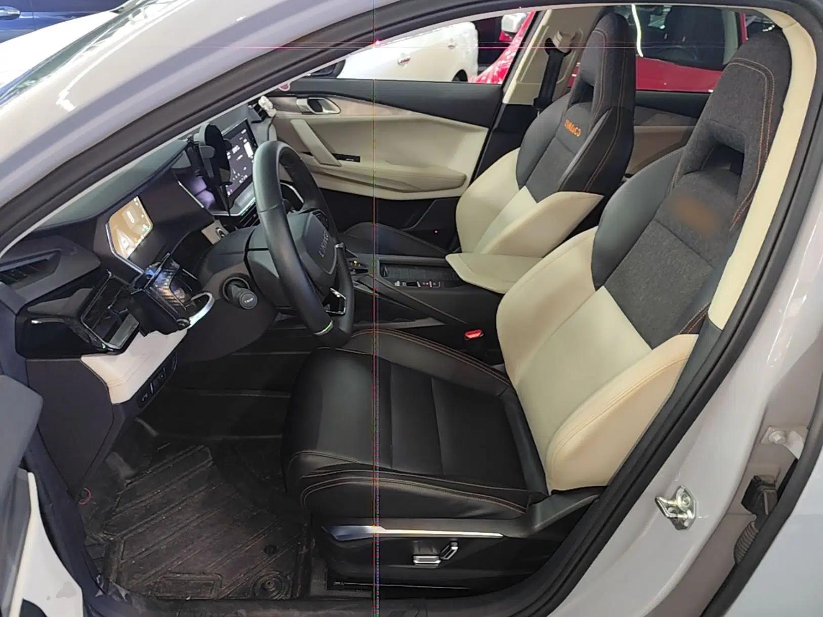 Lynk & Co 06 EM-P 2022 PHEV 84 km Range Pro Version — миниатюра 17