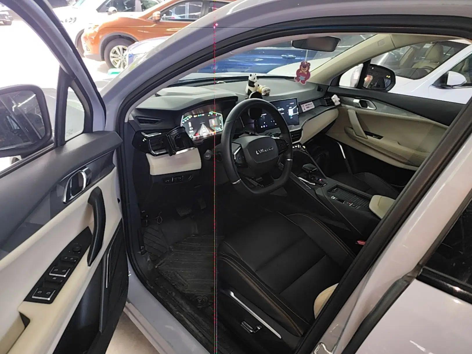 Lynk & Co 06 EM-P 2022 PHEV 84 km Range Pro Version — миниатюра 18