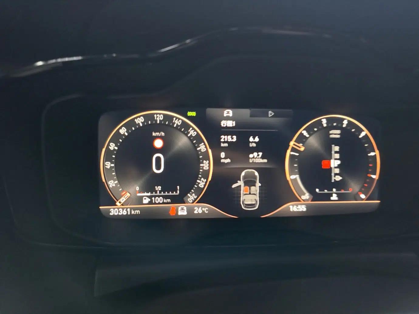Lynk & Co 02 Hatchback 2021 2.0TD Halo Driving Control Kit Edition — миниатюра 15