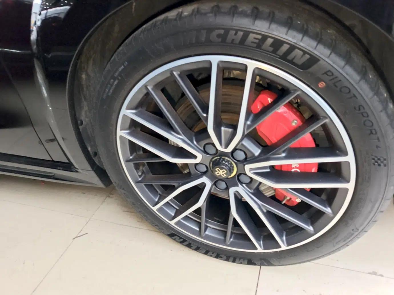 Lynk & Co 02 Hatchback 2021 2.0TD Halo Driving Control Kit Edition — миниатюра 8