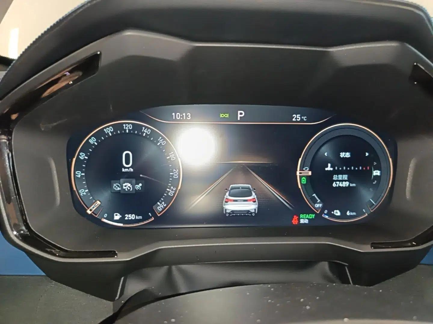 Lynk & Co 05 EM-P 2021 1.5TD PHEV HALO — миниатюра 15