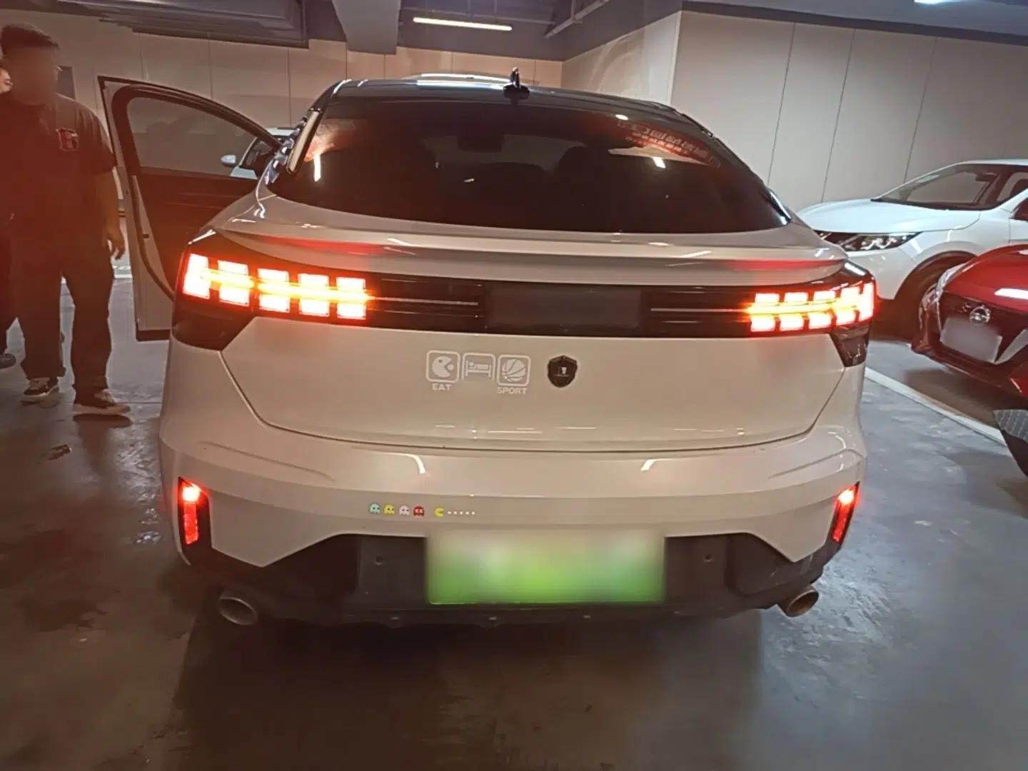 Lynk & Co 05 EM-P 2021 1.5TD PHEV HALO — миниатюра 5