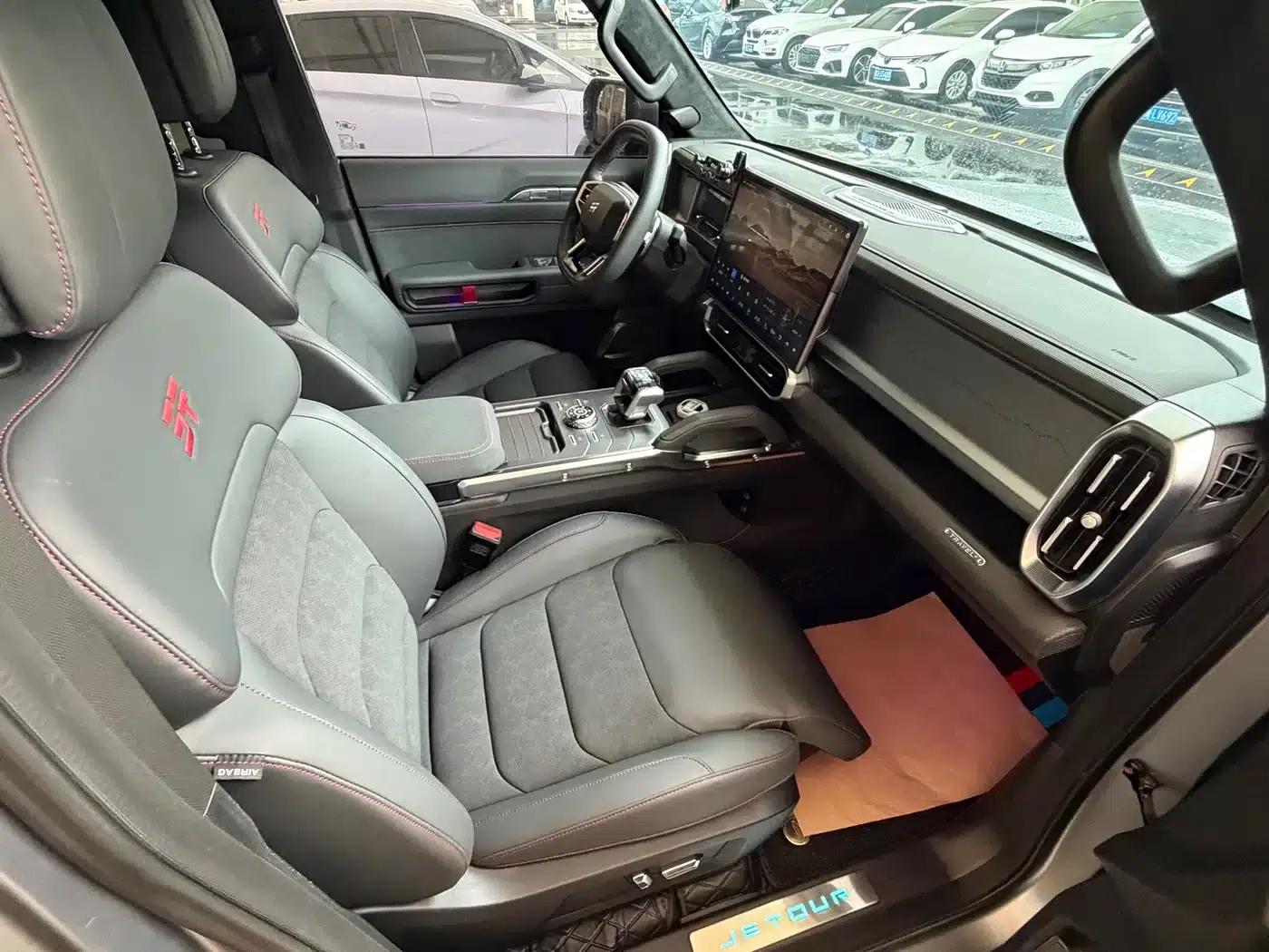 Jetour Traveler 2023 2.0T 4WD Adventure PRO+ — миниатюра 11