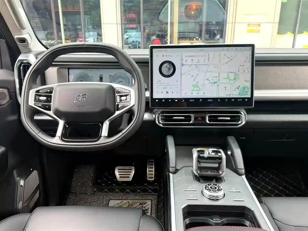 Jetour Traveler 2025 2.0TD XWD Automatic Conqueror Extended Version 7-Seater — миниатюра 12