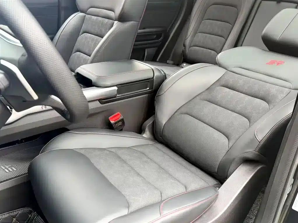 Jetour Traveler 2025 2.0TD XWD Automatic Conqueror Extended Version 7-Seater — миниатюра 14