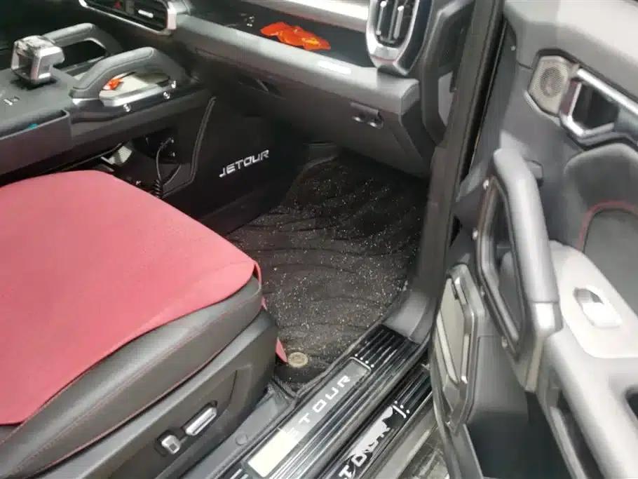 Jetour Traveler 2024 2.0T 4WD Adventure PRO+ Entertainment Edition — миниатюра 8
