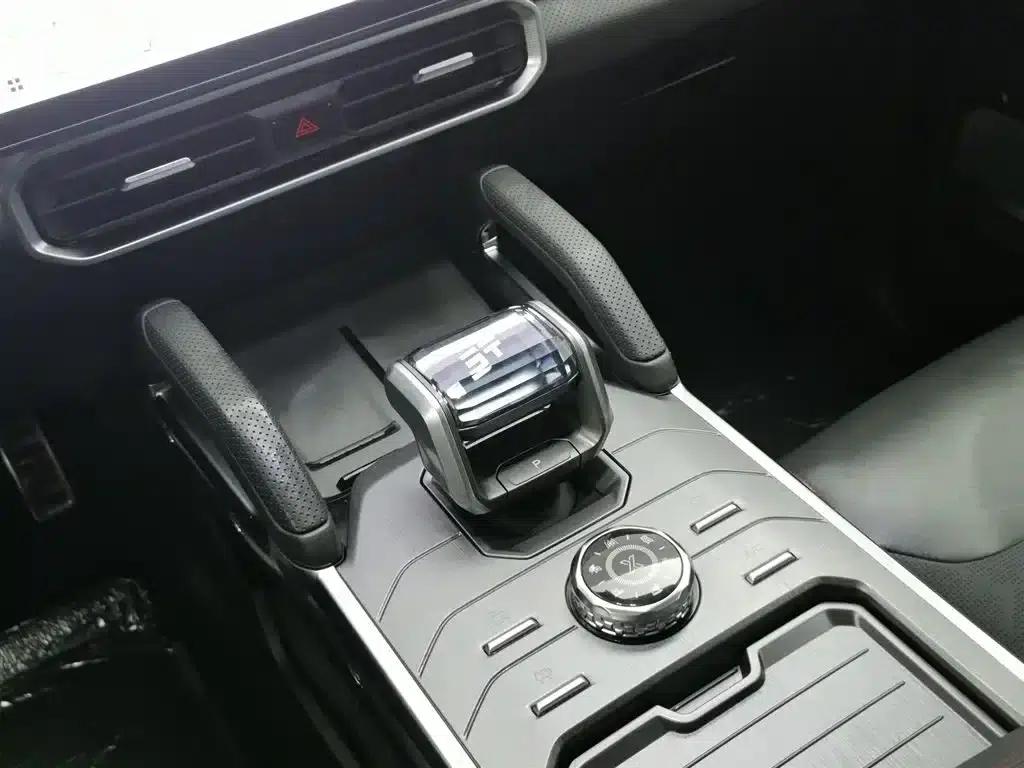 Jetour Traveler 2023 2.0T 4WD Conqueror — миниатюра 13