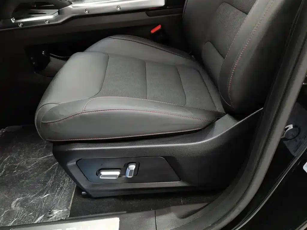 Jetour Traveler 2023 2.0T 4WD Conqueror — миниатюра 20