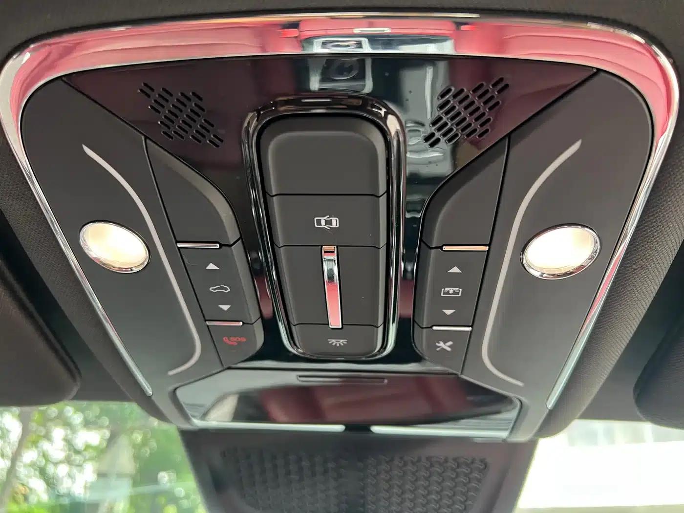 Jetour X70 PLUS 2021 Zhuge 1.6T DCT Kongming 5-seater — миниатюра 21