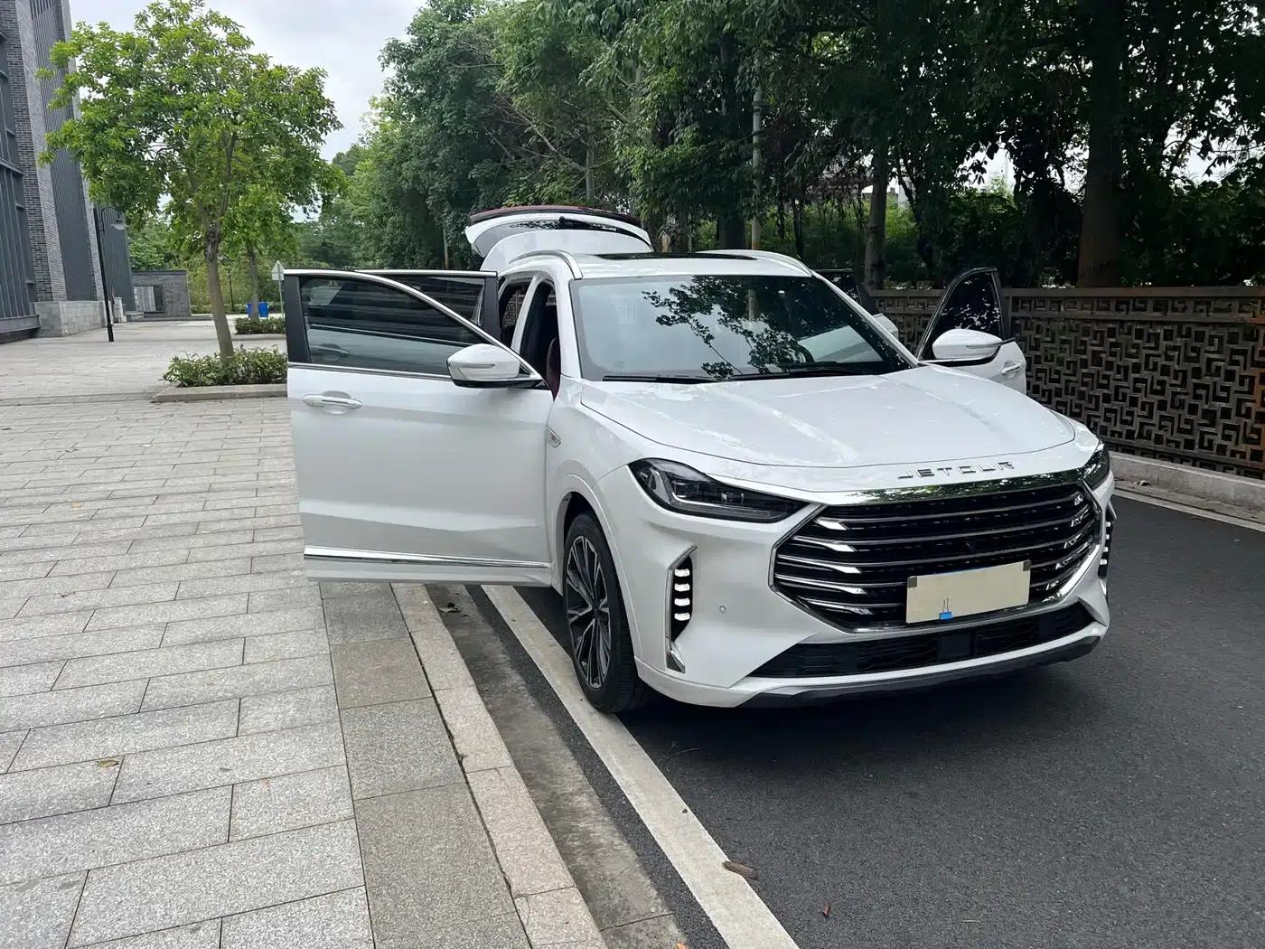 Jetour X70 PLUS 2021 Zhuge 1.6T DCT Kongming 5-seater — миниатюра 31