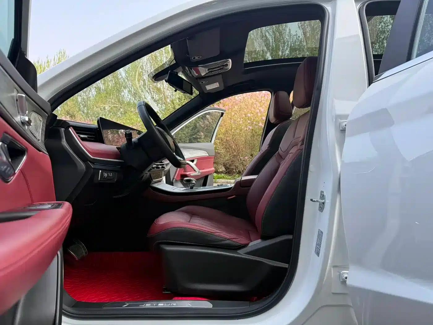 Jetour X70 PLUS 2023 1.5T DCT Warrior PLUS 7-seater — миниатюра 12
