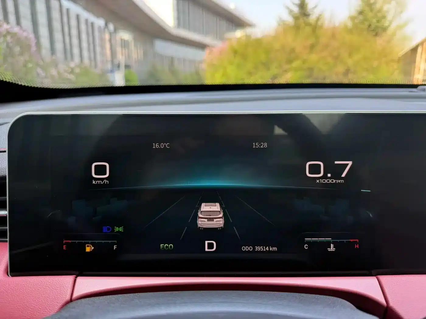 Jetour X70 PLUS 2023 1.5T DCT Warrior PLUS 7-seater — миниатюра 7