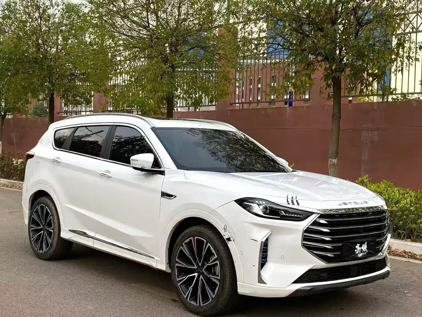 Jetour X70 PLUS 2021 1.6T DCT 7-seater — миниатюра 3