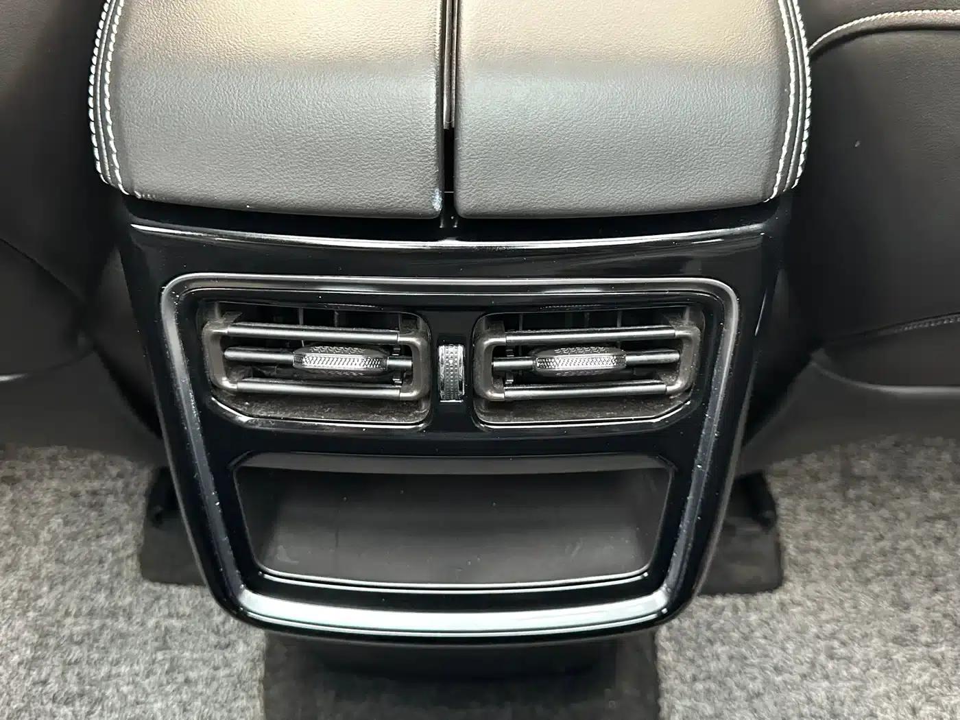 Jetour X70 PLUS 2021 1.5T Manual 5-Seater — миниатюра 17