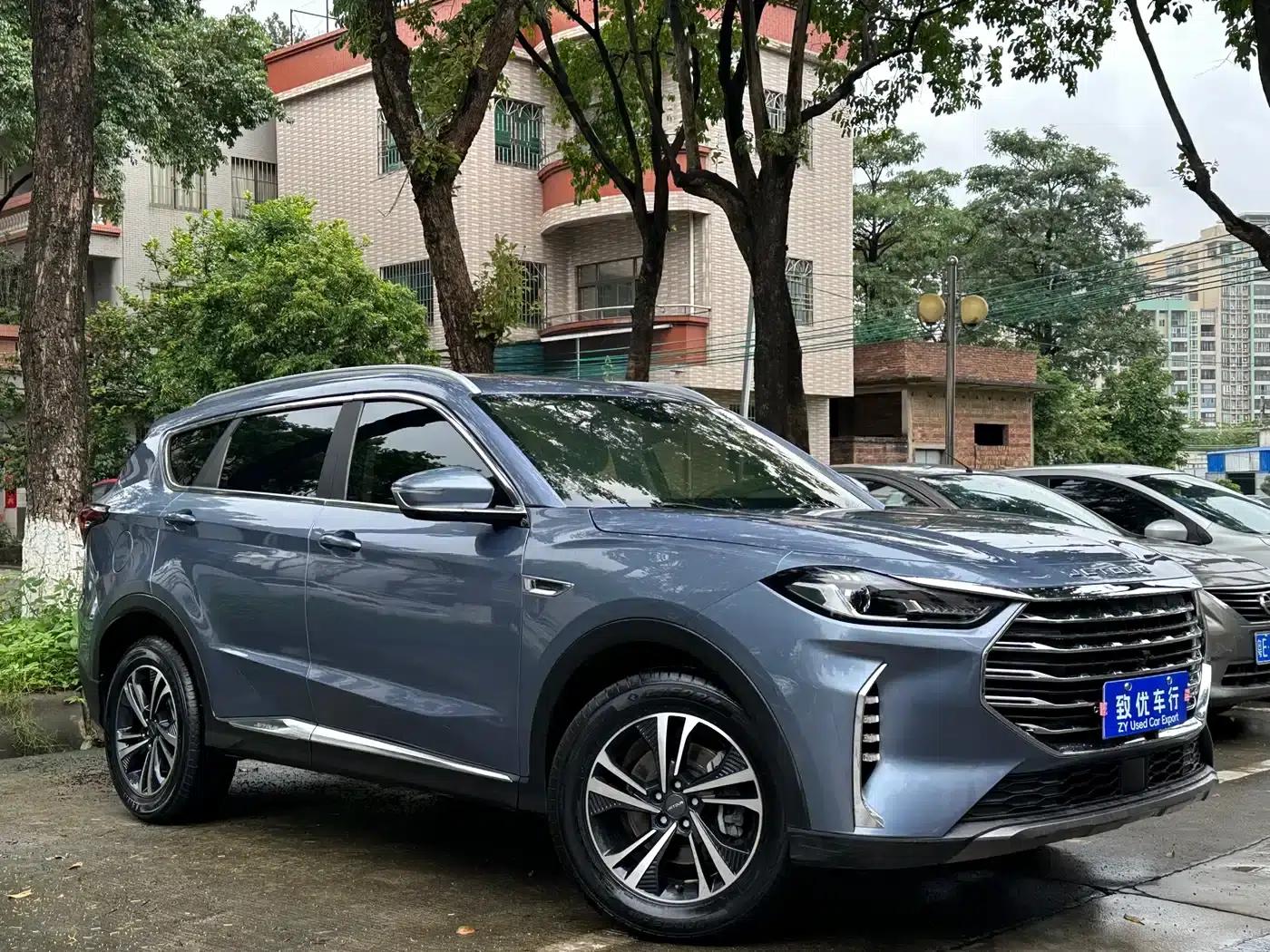 Jetour X70 PLUS 2021 1.5T Manual 5-Seater — миниатюра 3