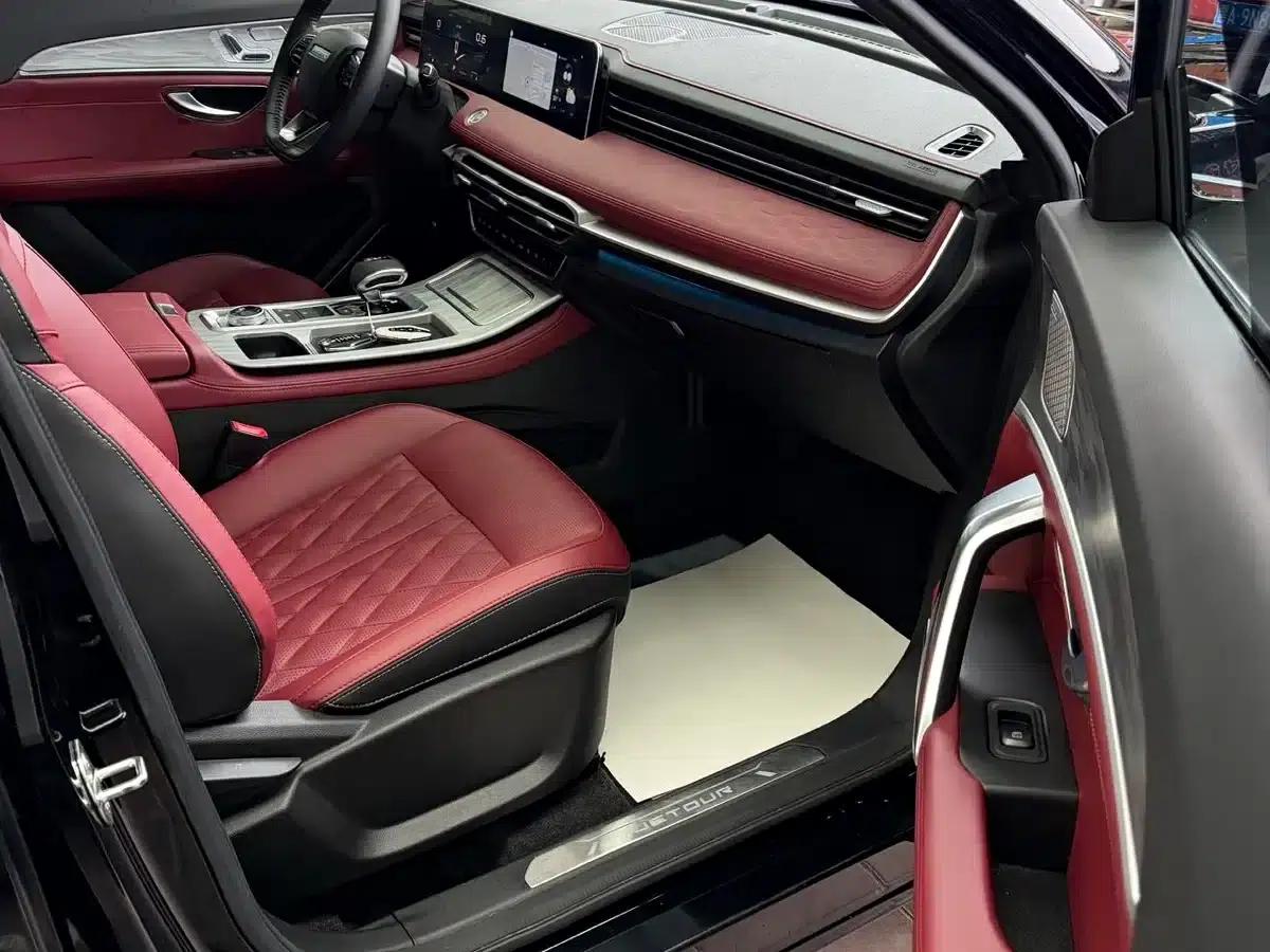 Jetour X70 PLUS 2023 1.5T DCT Warrior PLUS 5-seater — миниатюра 18