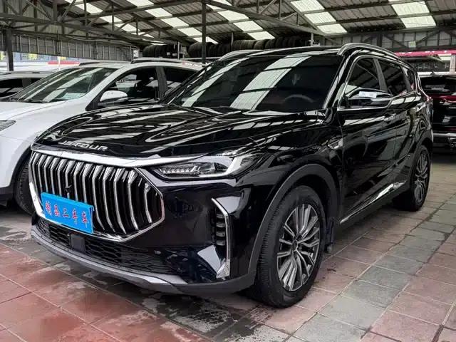 Jetour X70 PLUS 2023 1.5T DCT Warrior PLUS 5-seater