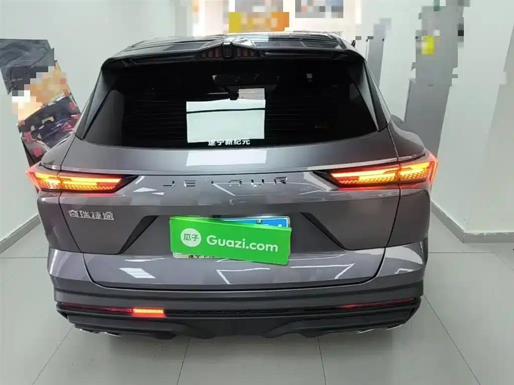 Jetour Dasheng 2025 1.5T DCT Luxury Edition — миниатюра 6