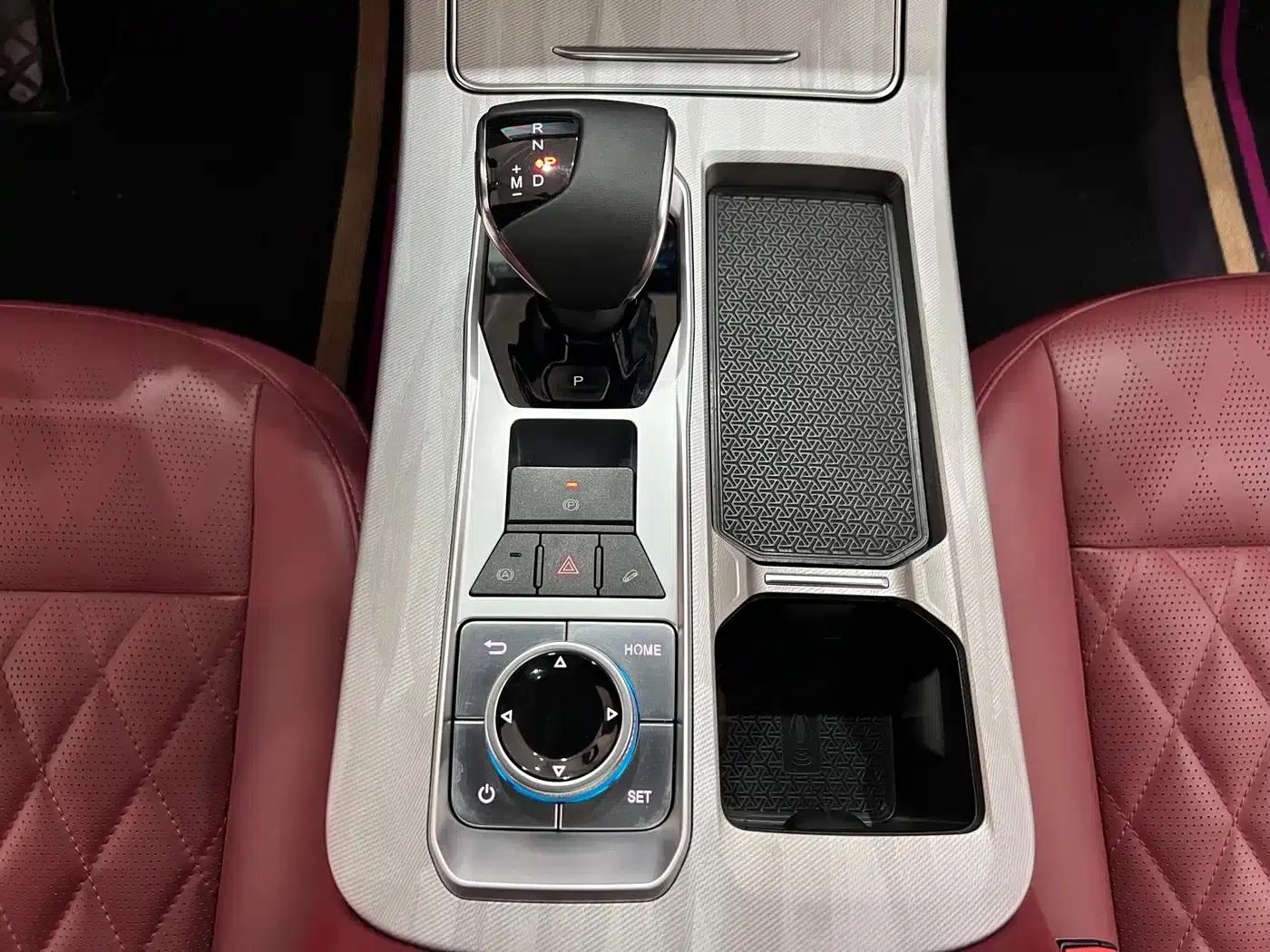 Jetour X70 PRO 2023 1.5T DCT Comfort Edition 7-seater — миниатюра 14