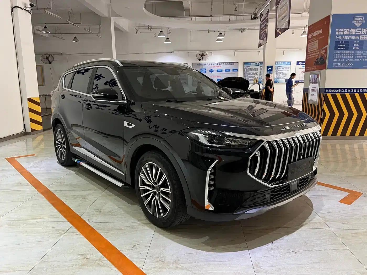 Jetour X70 PRO 2023 1.5T DCT Comfort Edition 7-seater — миниатюра 3