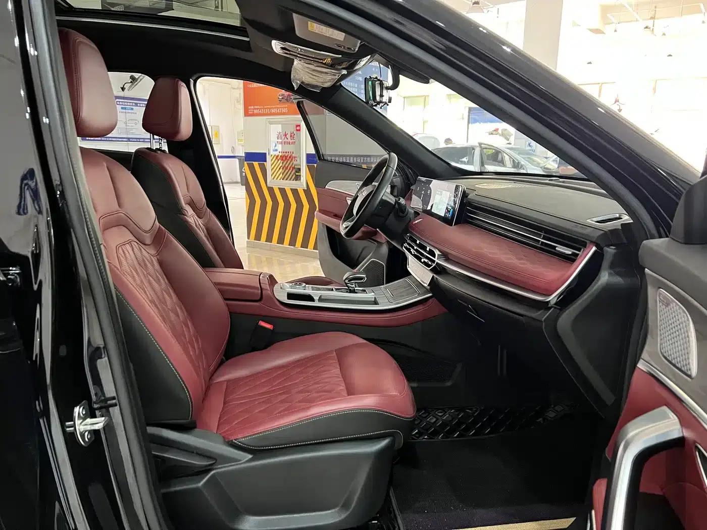 Jetour X70 PRO 2023 1.5T DCT Comfort Edition 7-seater — миниатюра 10