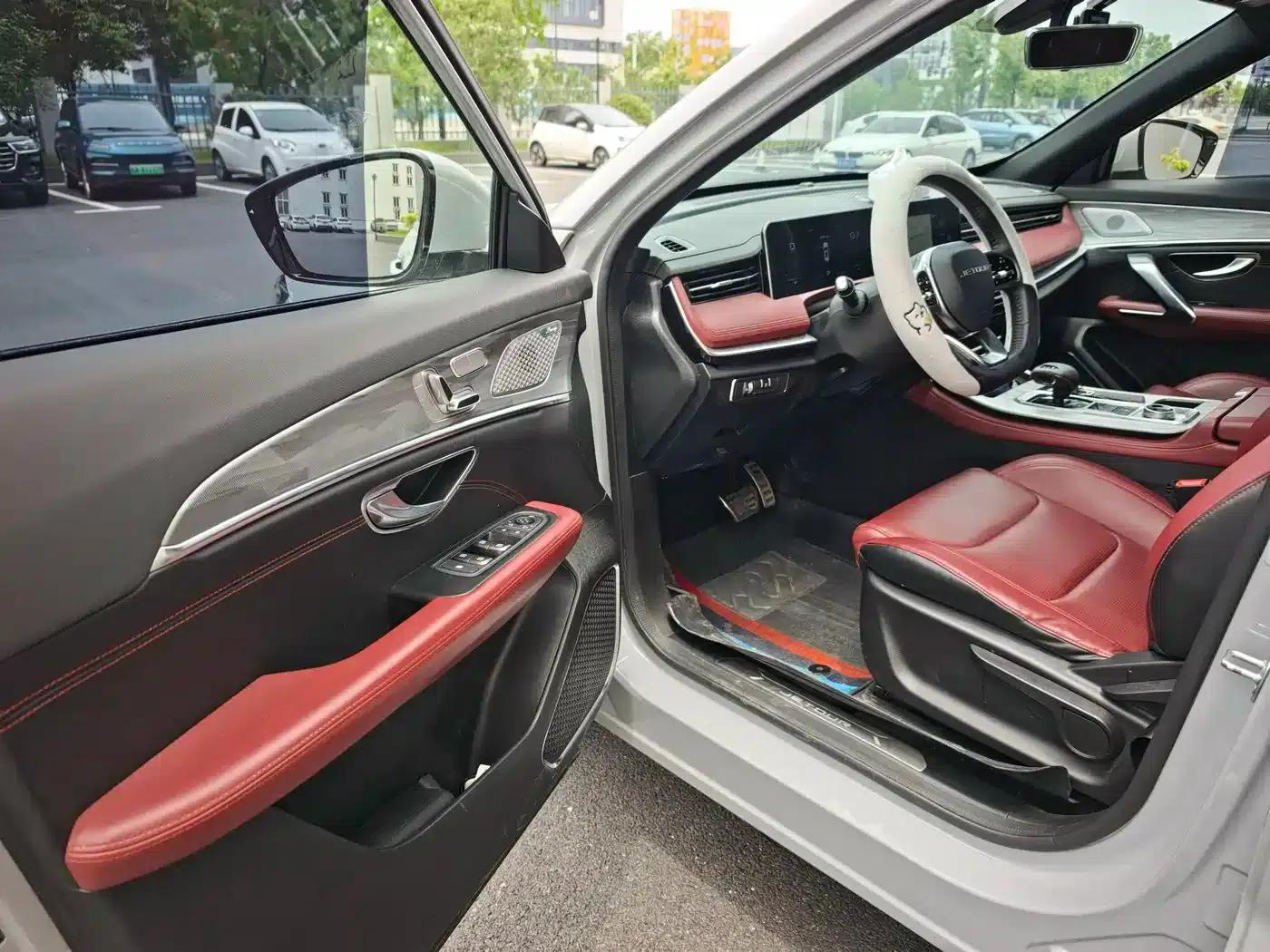 Jetour X70 PRO 2023 1.5T DCT Comfort Edition 5-seater — миниатюра 5