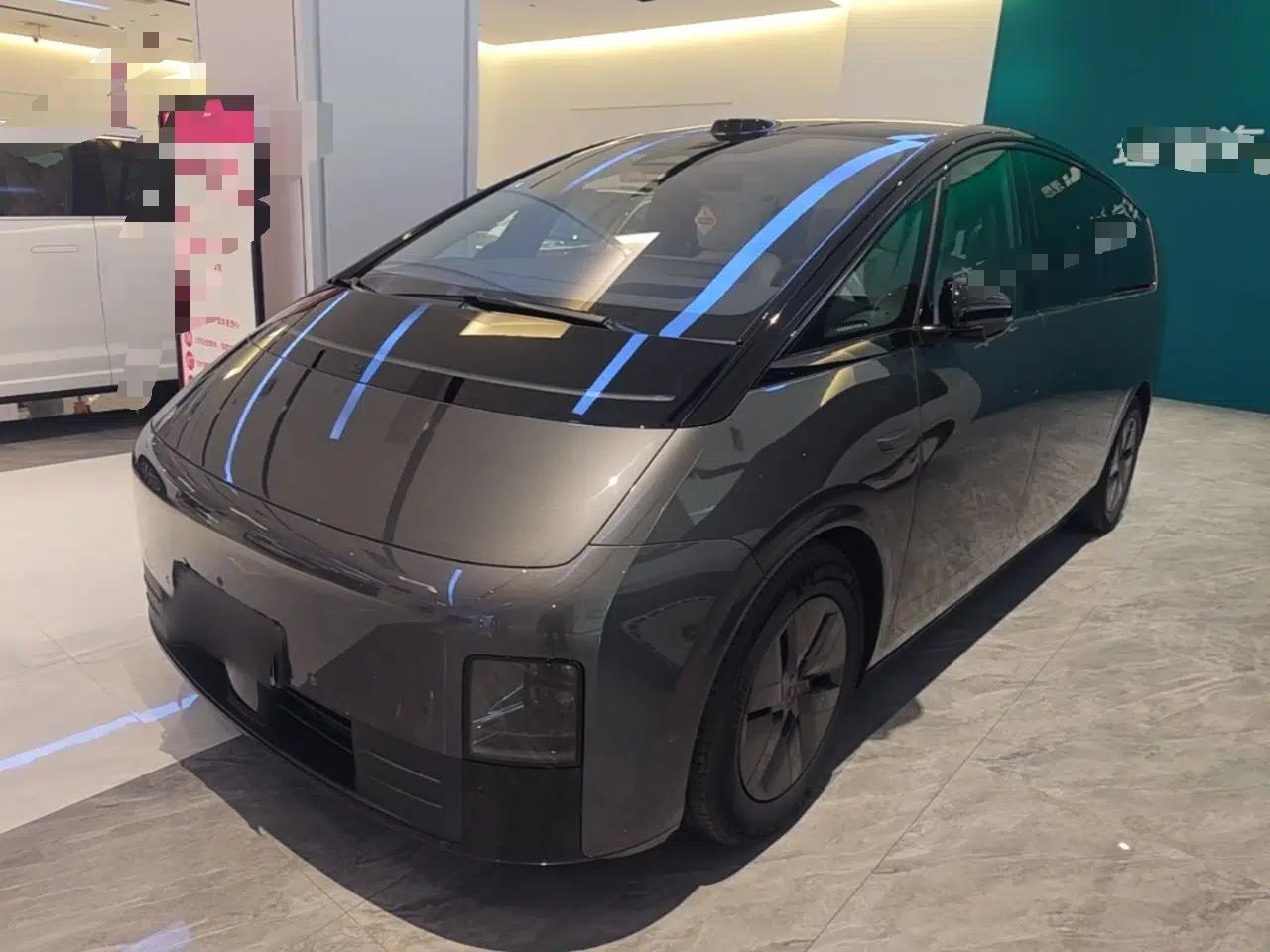 Li Auto MEGA 2025 Ultra Smart Refreshed Edition — миниатюра 1