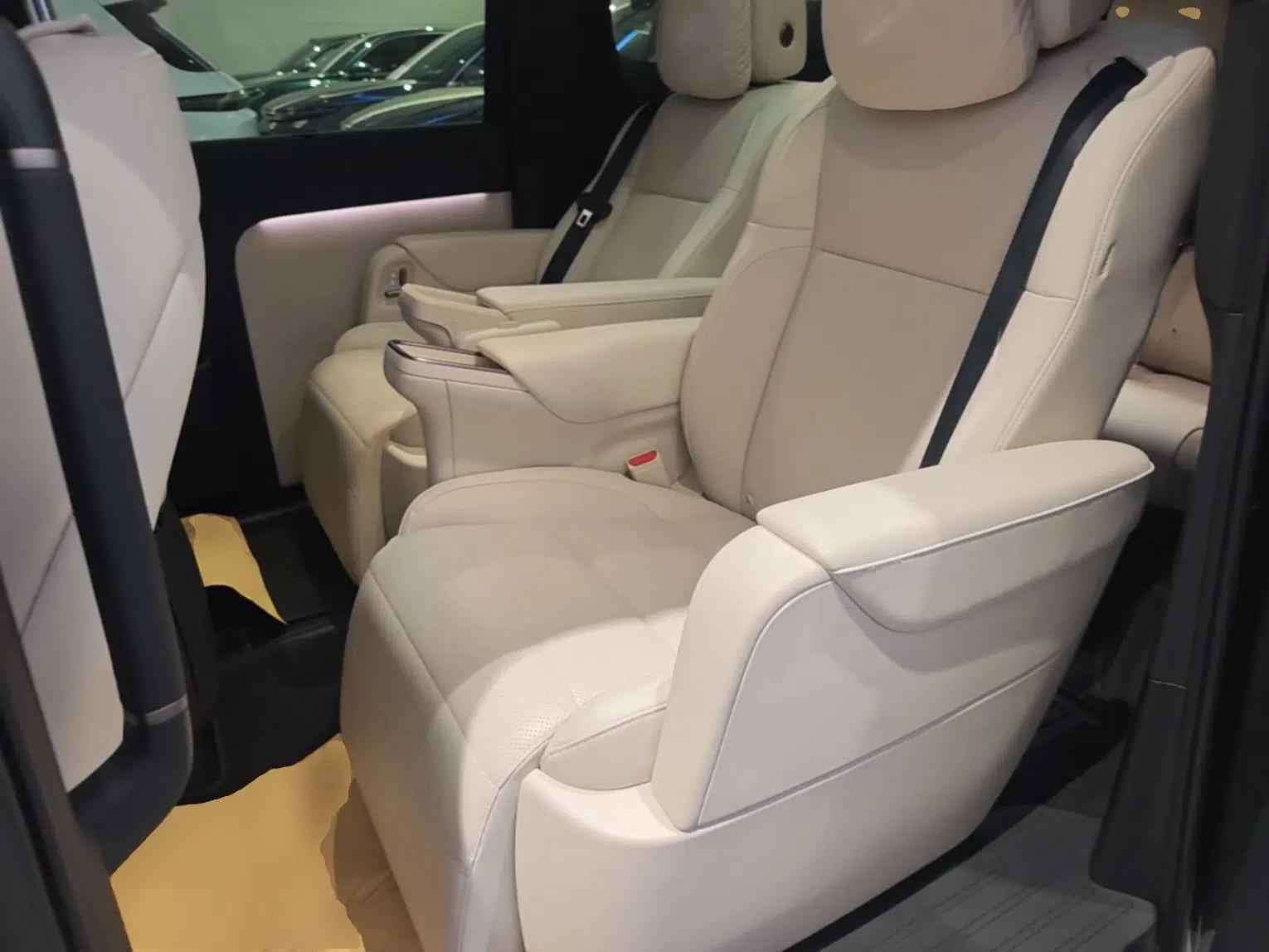 Li Auto MEGA 2025 Ultra Smart Refreshed Edition — миниатюра 20