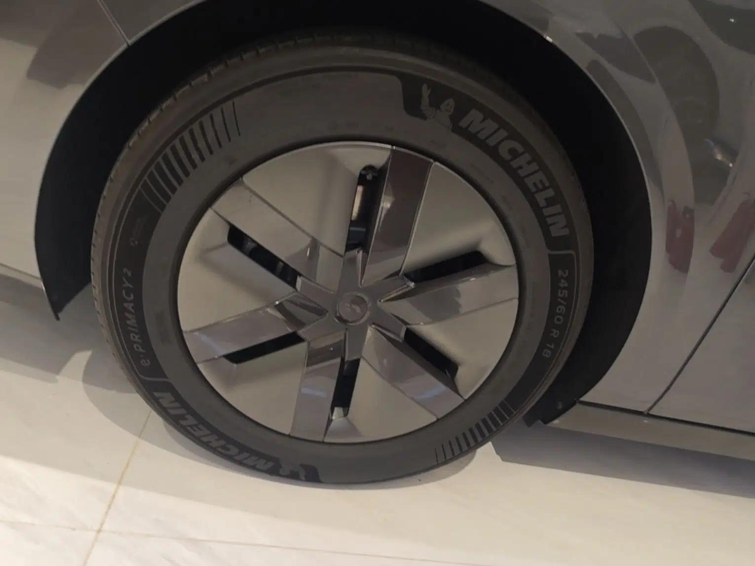 Li Auto MEGA 2025 Ultra Smart Refreshed Edition — миниатюра 10