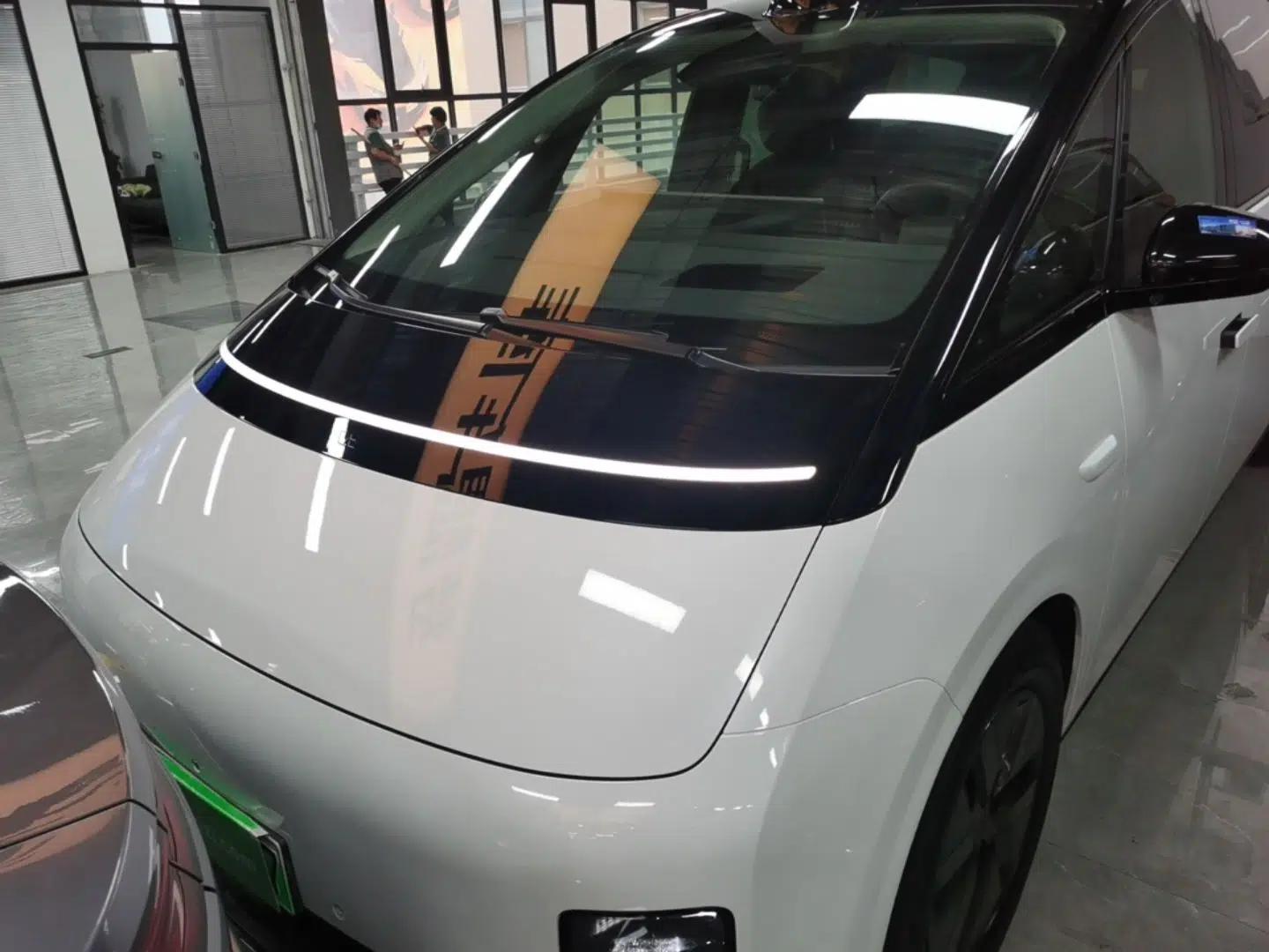Li Auto MEGA 2024 Ultra Model — миниатюра 2