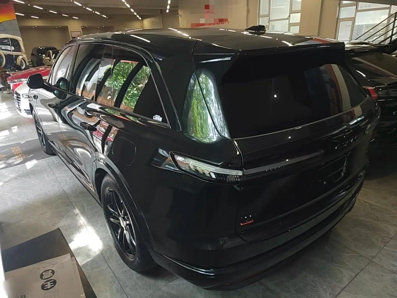 ONVO Luxeed L90 2025 Model—Ultra Six-Seater Version — миниатюра 4