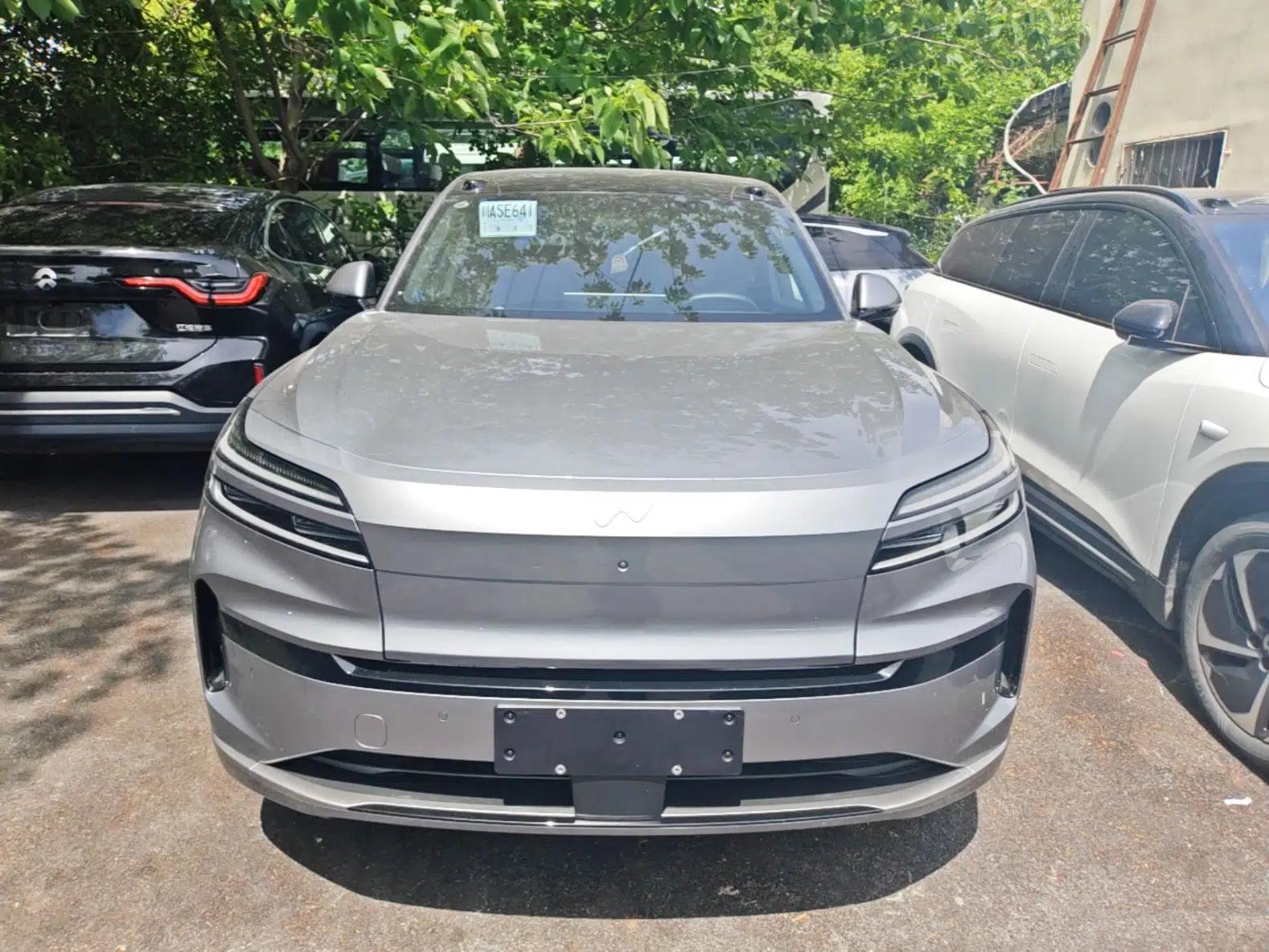 ONVO Luxeed L90 2025 Model—Max Six-Seater Version — миниатюра 2
