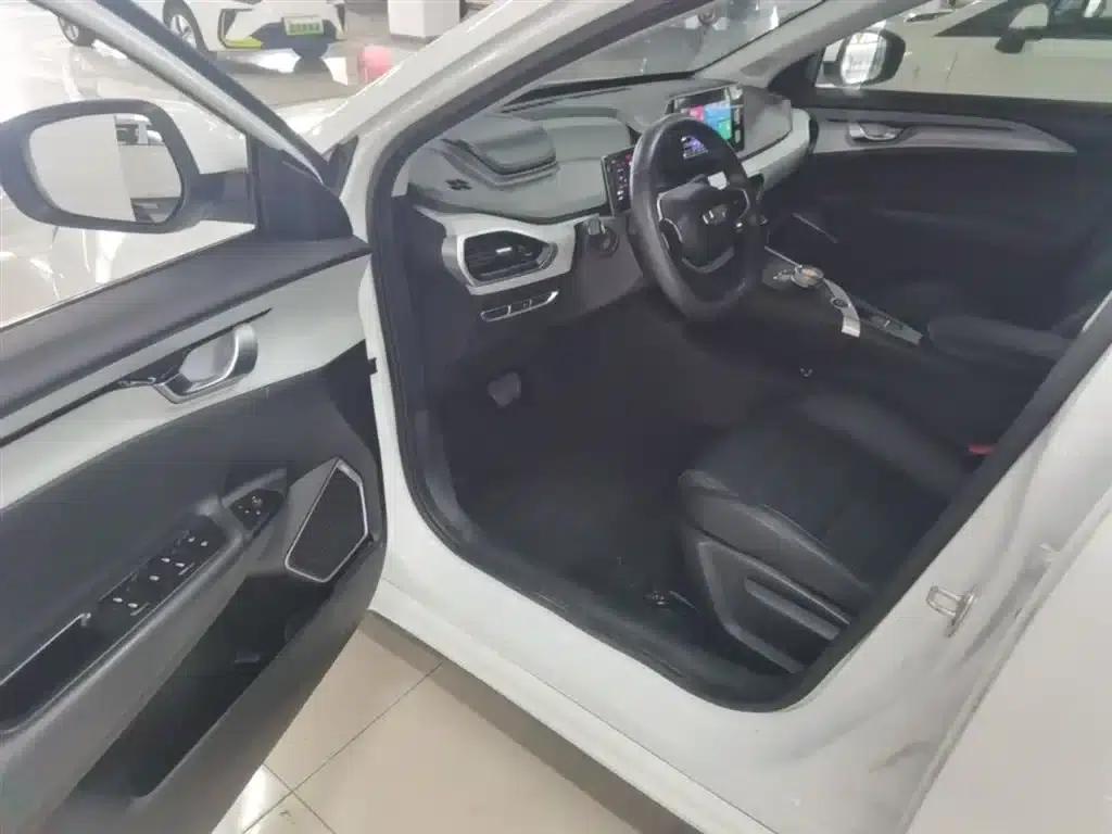 Geely Geometry A 2024 Model 410KM Travel Edition — миниатюра 16
