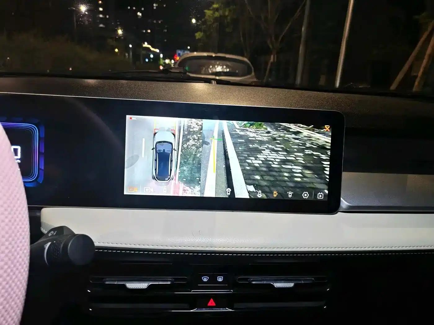 Geely Geometry E Firefly 2023 Model 401KM Linglong Tiger 5-Seater — миниатюра 10