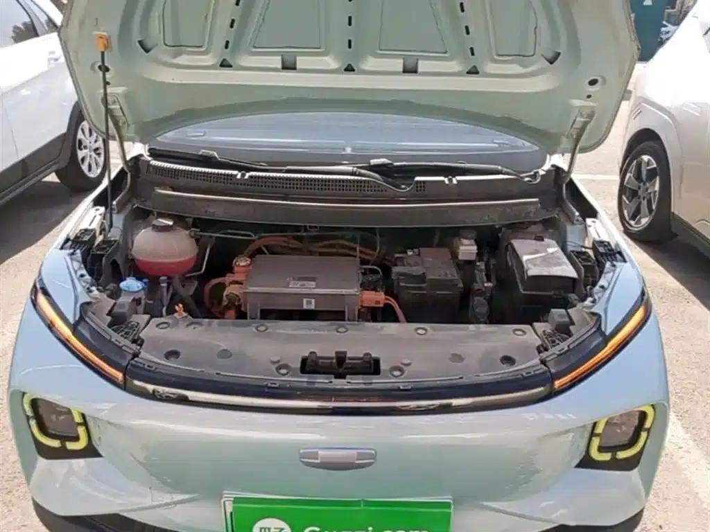 Geely Geometry E Firefly 2023 Model 320KM Cute Tiger 5-Seater — миниатюра 20