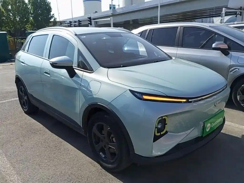 Geely Geometry E Firefly 2023 Model 320KM Cute Tiger 5-Seater — миниатюра 4