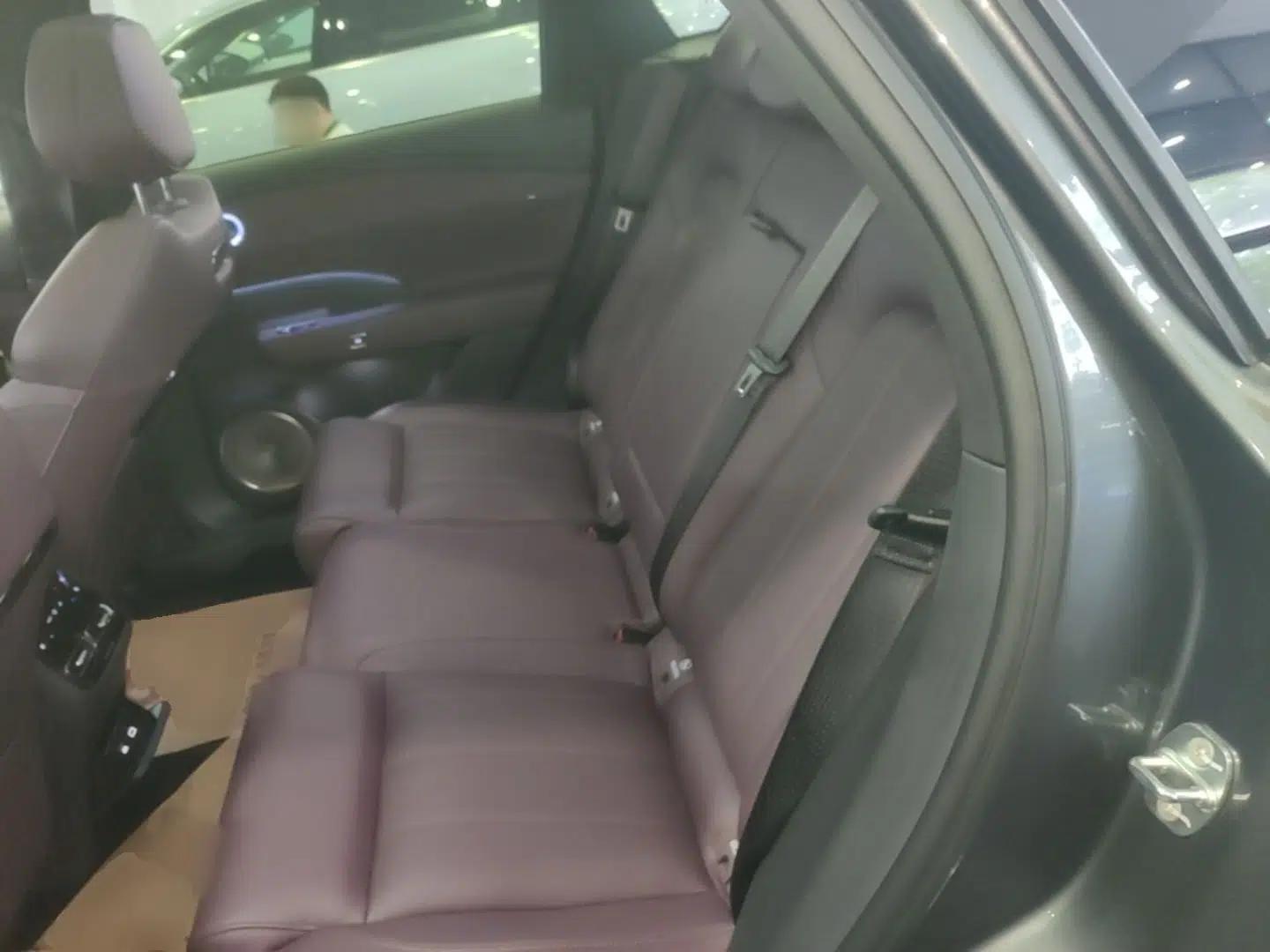 VOYAH FREE 2025 Model FREE+ Rear-Drive Qiankun Edition — миниатюра 20