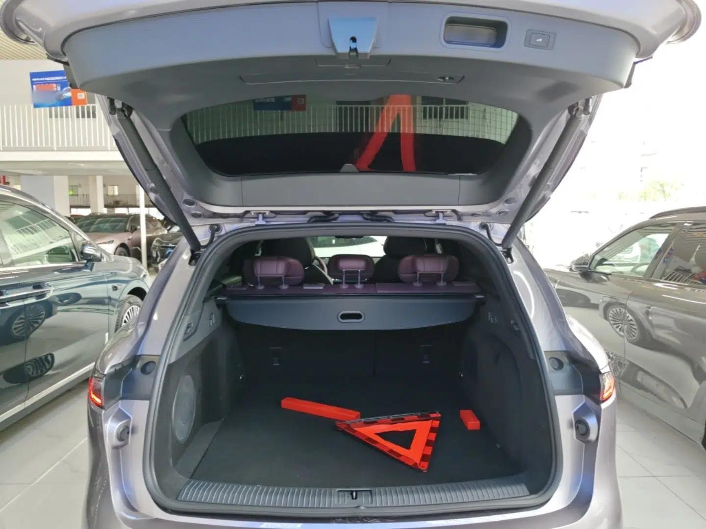 VOYAH FREE 2025 Model FREE+ Rear-Drive Qiankun Edition — миниатюра 22