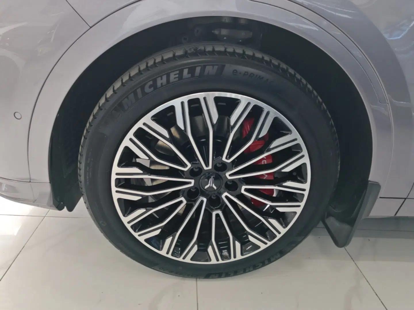 VOYAH FREE 2025 Model FREE+ Rear-Drive Qiankun Edition — миниатюра 8