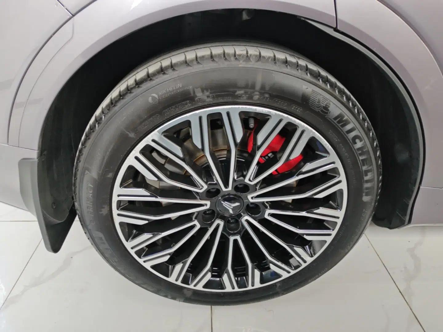 VOYAH FREE 2025 Model FREE+ Rear-Drive Qiankun Edition — миниатюра 10