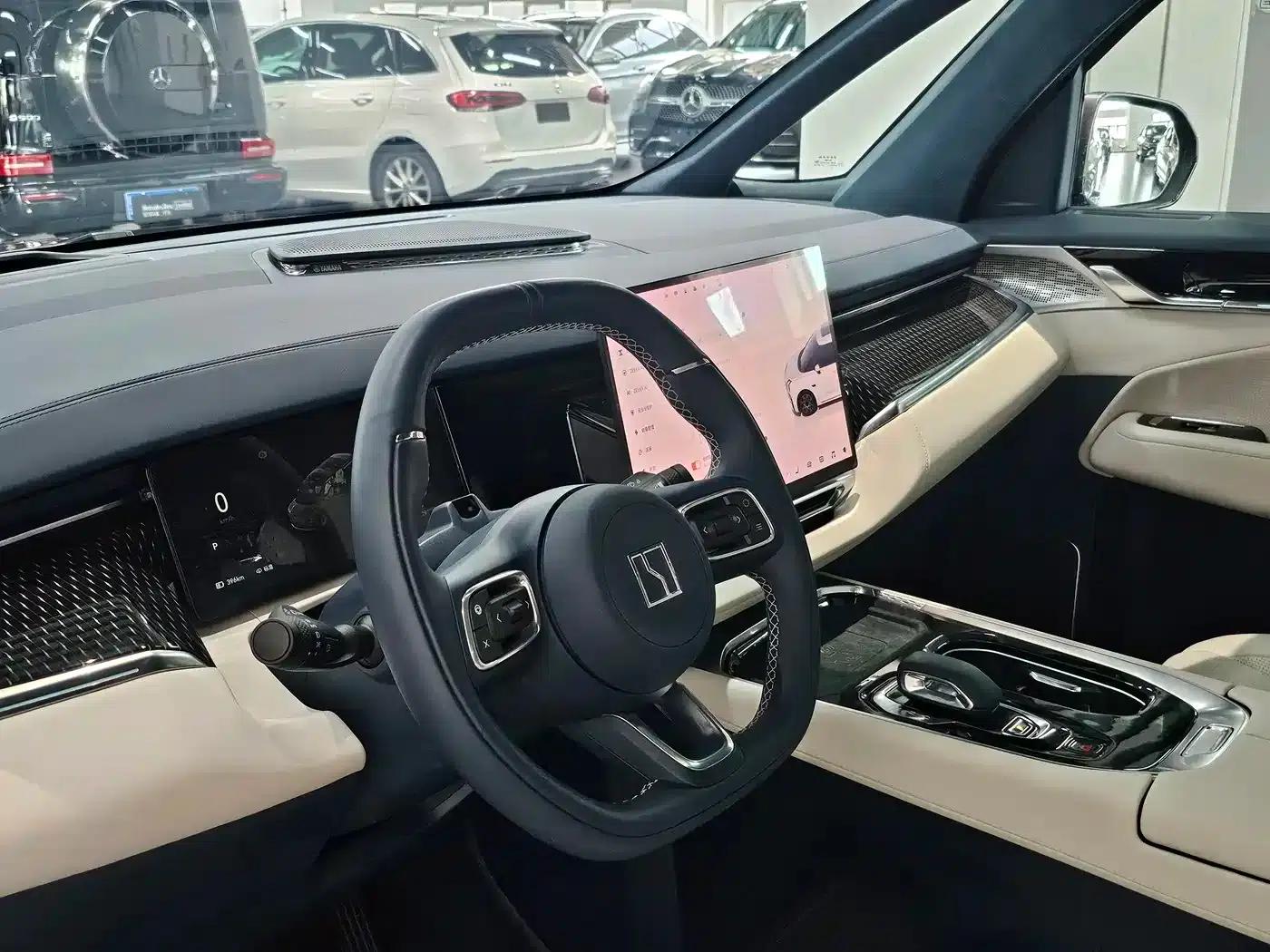 Extreme Krypton 009 2024 Model 7-Seat Aisle Edition 4WD 108kWh — миниатюра 10