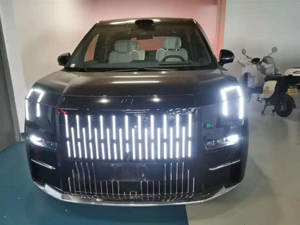 Extreme Krypton 009 2024 Model 7-Seat Aisle Edition 4WD 108kWh — миниатюра 3