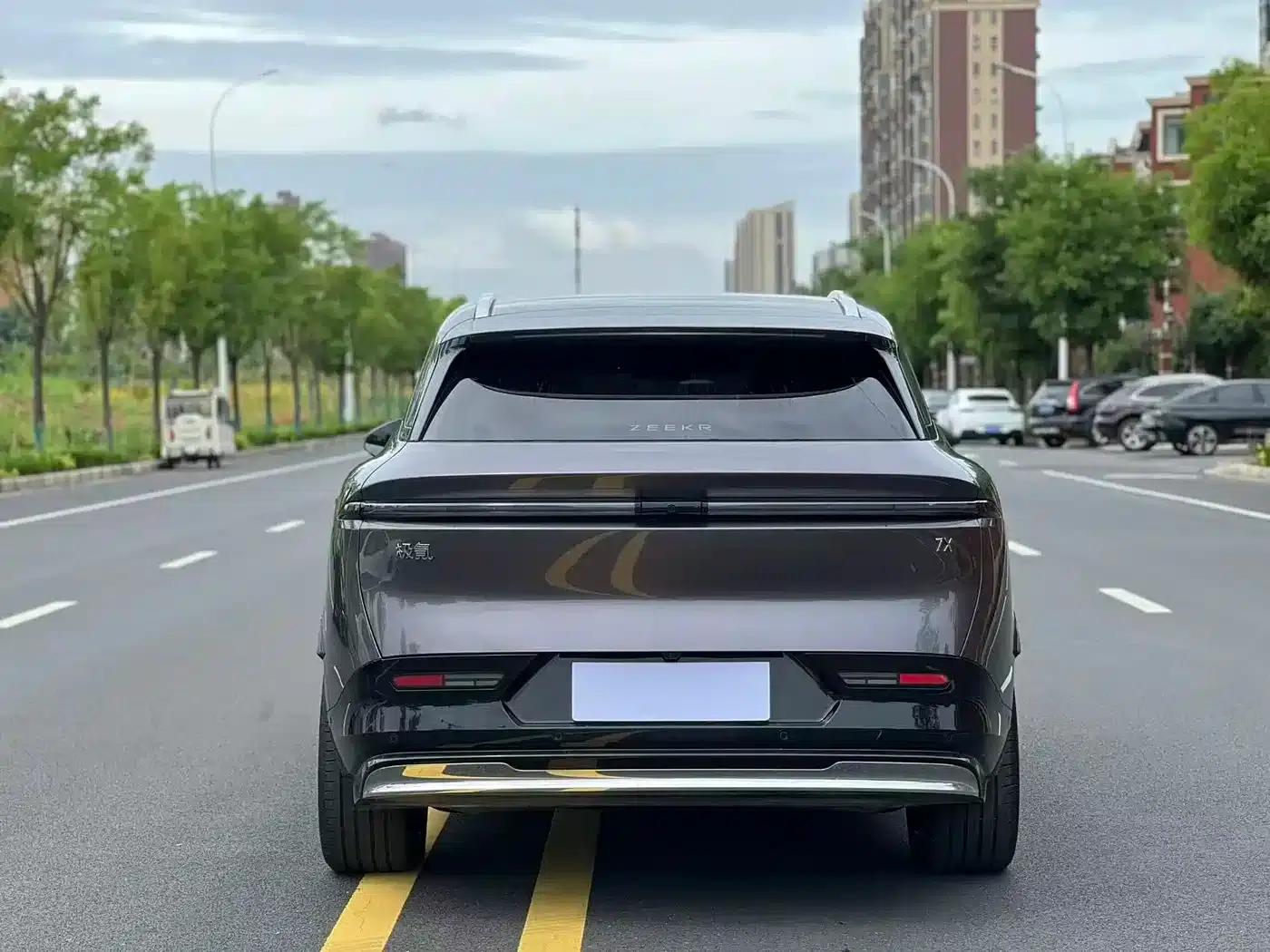 Jike 7X 2025 Model 100kWh Long-Range Rear-Wheel Drive Intelligent Driving Edition — миниатюра 8